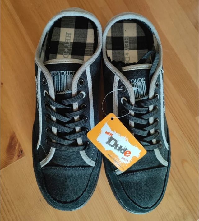 ZAPATILLAS NEGRAS HEY DUDE