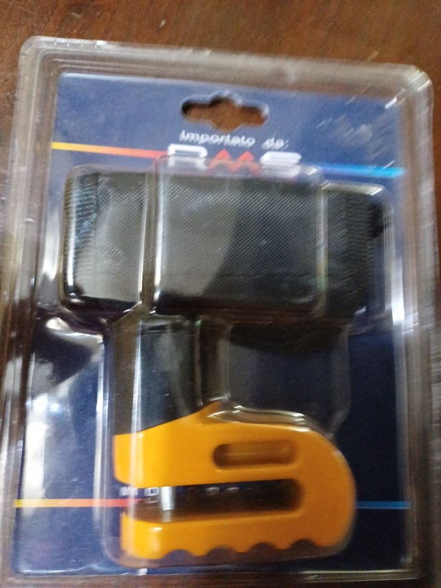 Lucchetto al disco scooter