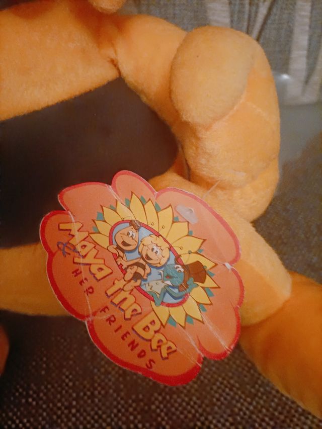 Peluche abeja maya