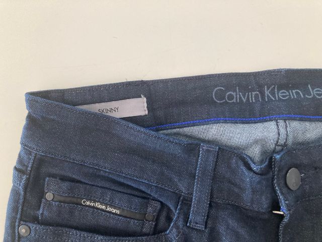 Calvin Klein Jeans. Pantalón vaquero skinny. W30