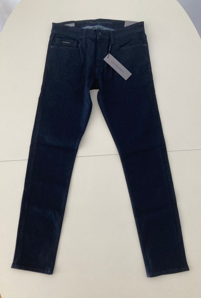Calvin Klein Jeans. Pantalón vaquero skinny. W30