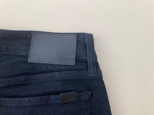 Calvin Klein Jeans. Pantalón vaquero skinny. W30