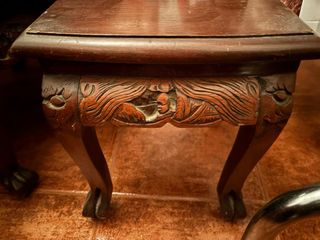 mesa de madera de palo de rosa tallada a mano