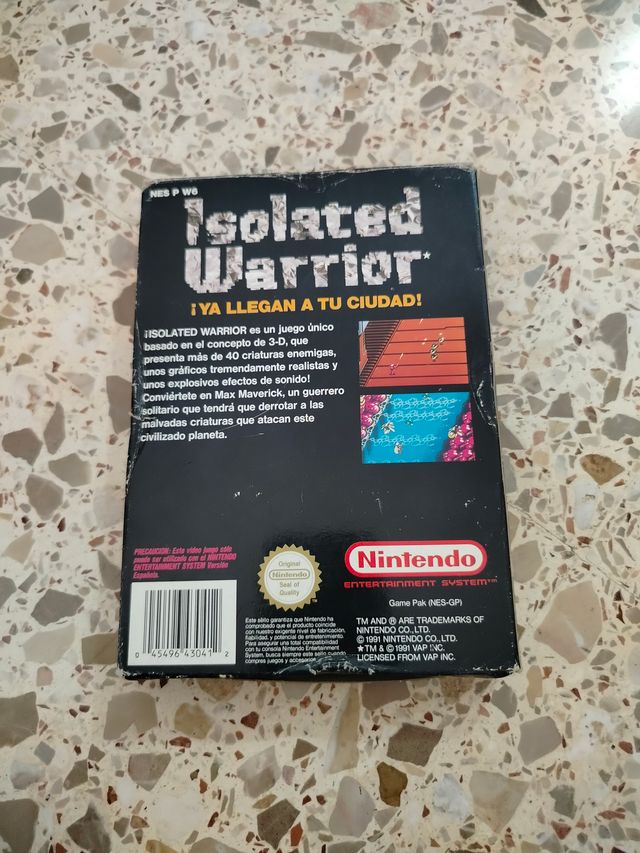 Isolated Warrior videojuego Nintendo con caja
