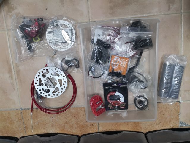 Lotto di ricambi per monopattini Xiaomi