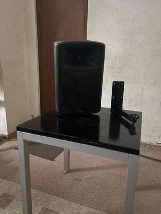 ALTAVOCES AC PRO SERIES 1008 150W + SOPORTE PARED
