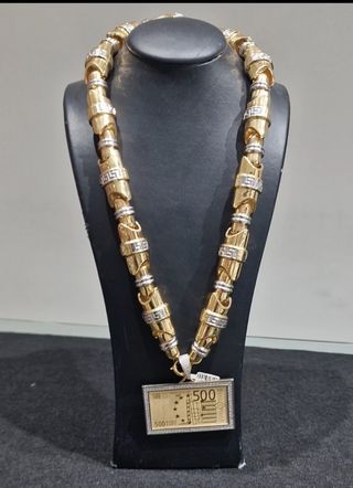 COLGANTE  ORO 18KT, CADEN VENDIDAD