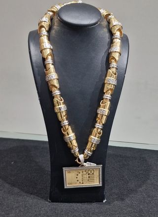 COLGANTE  ORO 18KT, CADEN VENDIDAD