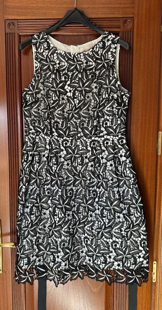 Vestido Yera fiesta negro y blanco. Talla 44