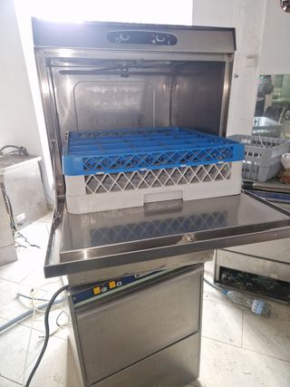 Lavavajillas industrial