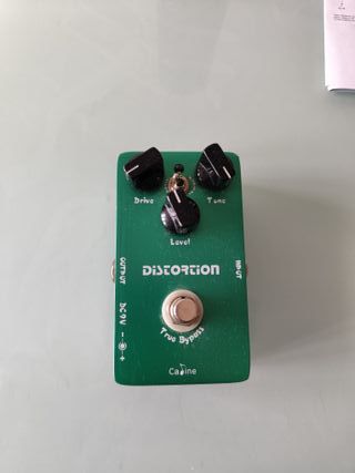 Pedal de distorsión Caline