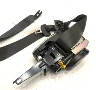 VW Passat 2015 cinturones delanteros+pretensores