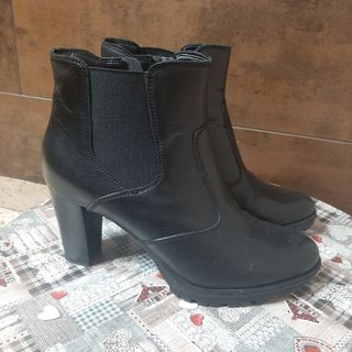 Botines