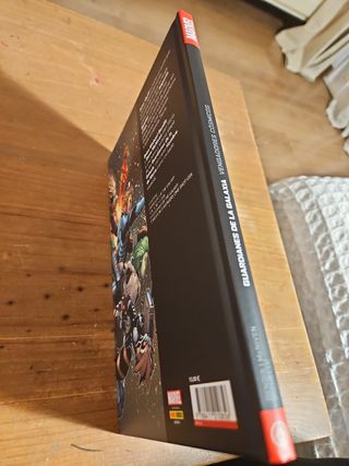 Marvel must have guardianes de la galaxia. vengadores c¢smicos