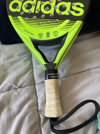 Pala padel adidas 