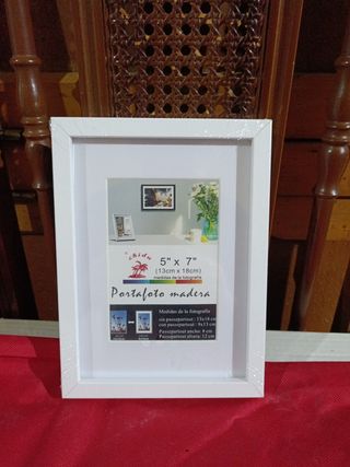 Marcos blancos distintas medidas