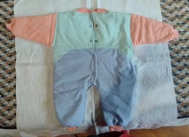 Tutina calda con imbottitura leggera