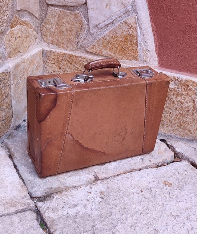 Valigetta piccola moto o auto d'epoca