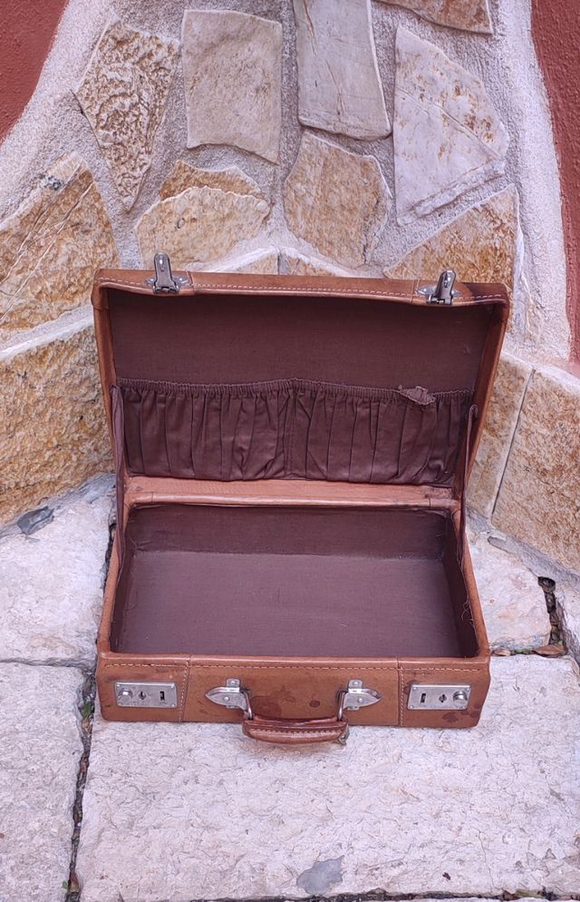 Valigetta piccola moto o auto d'epoca