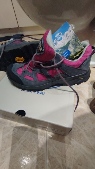 Zapatillas  montaña Bestard