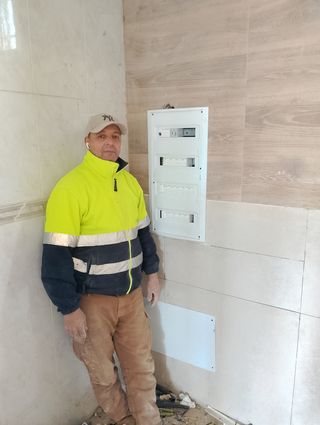 Electricista y fontanería