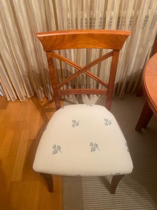 4 sillas madera tapizada