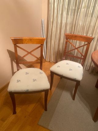 4 sillas madera tapizada