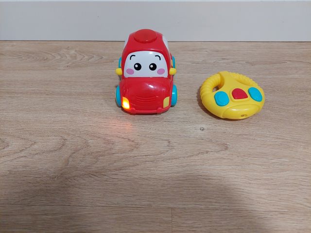 Coche teledirigido con luz y sonido