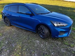Ford Focus ST Line Ecoboost
