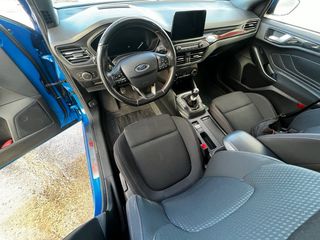 Ford Focus ST Line Ecoboost