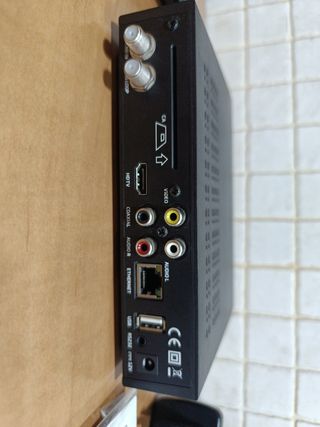 Receptor de satélite HD Engel