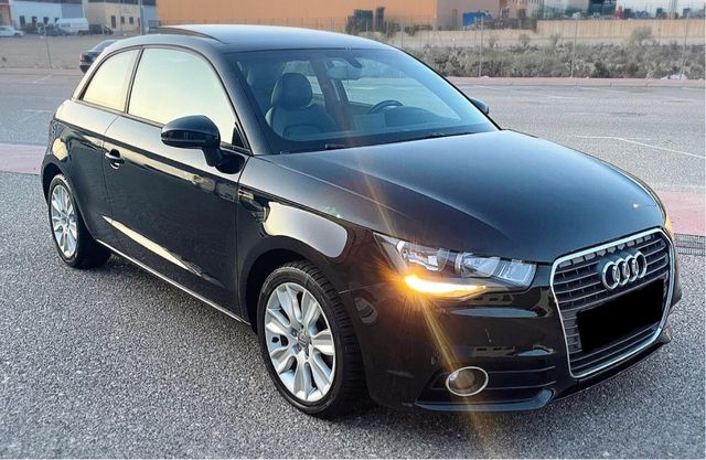 Audi A1 2012 TFSI DSG 2012