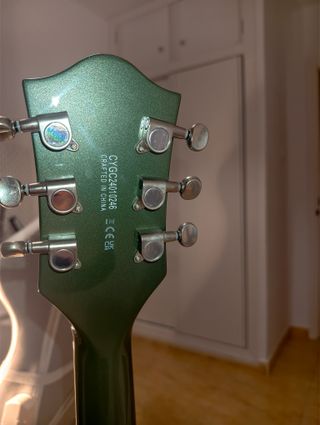 Guitarra eléctrica Gretsch G5622