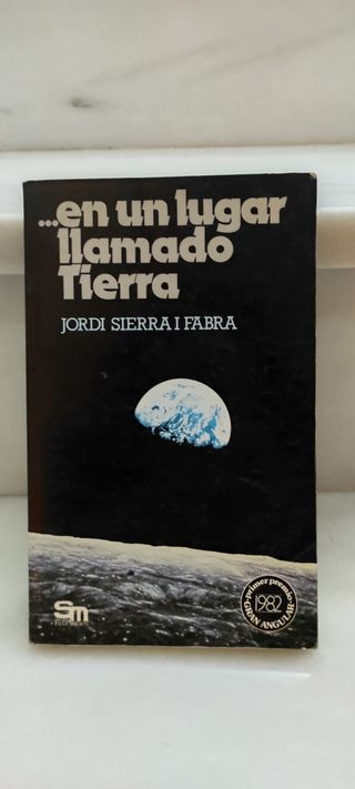 Lote 5 novelas. Precio por unidad 