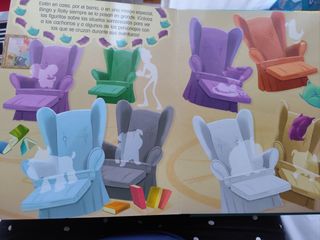 Bingo y Rolly. Historias animadas: Incluye un libro y figuritas con ventosa