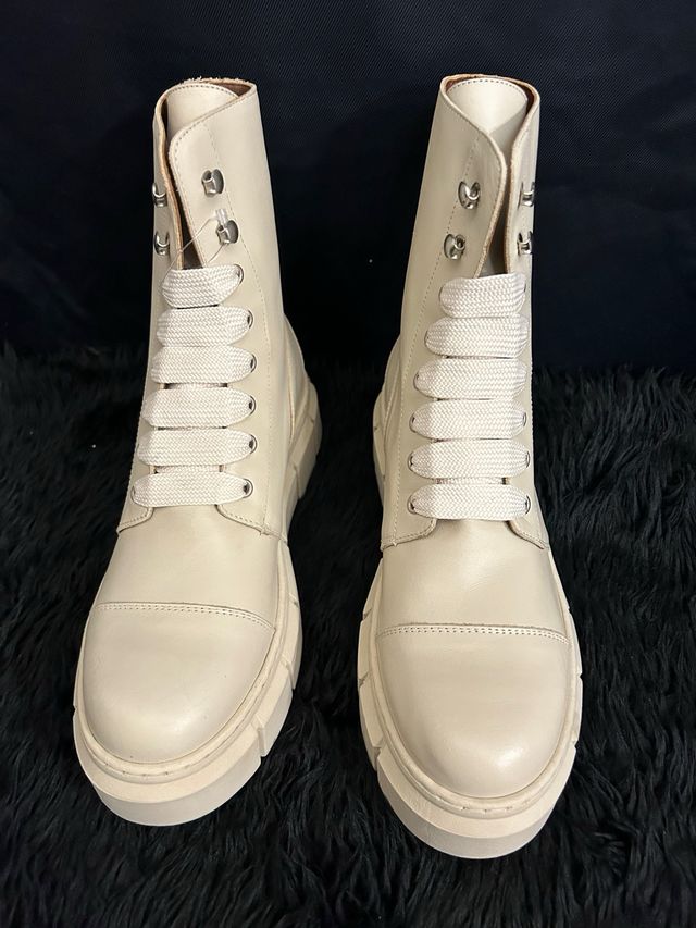 STIVALI STRINGATI ALOHAS TAGLIA 41