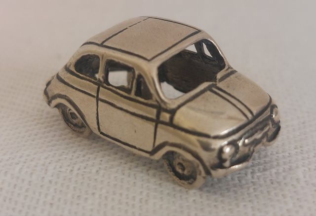 Coche Fiat 500 plata de Ley