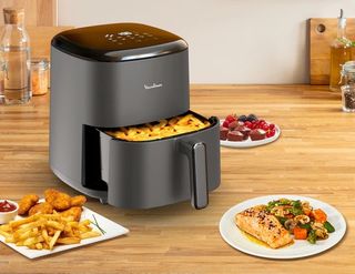 Freidora aire Moulinex air fryer negro 5L
