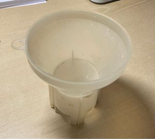 Embudo para poner sal lavavajillas Miele serie G