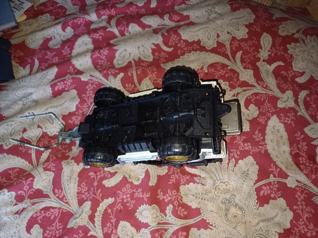 COCHE JEEP DE JUGUETE