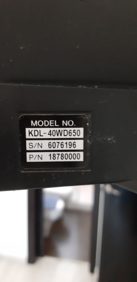 Televisor Sony 40" modelo KDL-40WD650