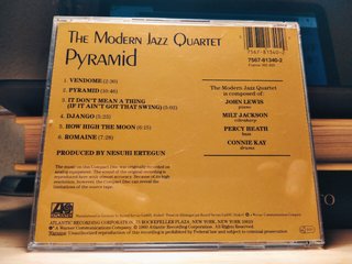 The Modern Jazz Quartet - Pyramid