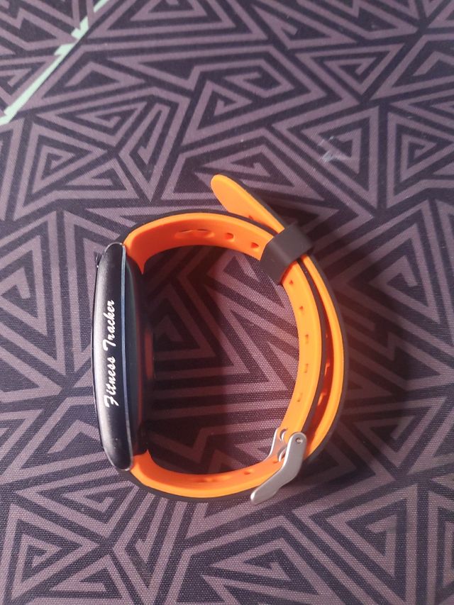 Reloj inteligente fines tracker