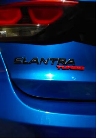 Emblema turbo