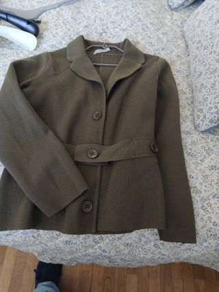 Preciosa chaqueta lana merino talla M,