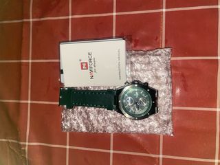 Reloj analogico de muñeca