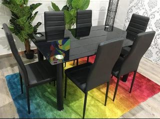 Mesa y sillas comedor