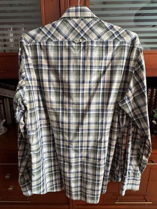Camisa de hombre de zara. 
