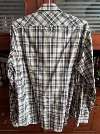 Camisa de hombre de zara. 