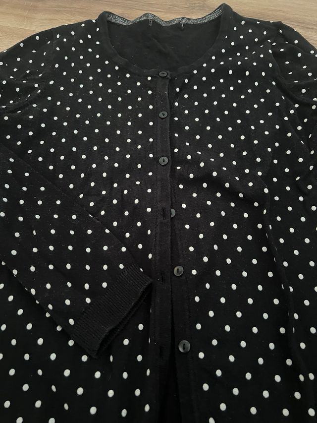 Chaqueta punto lunares